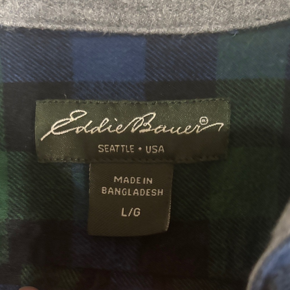 Eddie Bauer Blue and Green Plaid Button-Down Shirt Flannel 100% Cotton - Picture 2 of 9